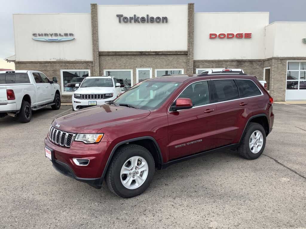 2017 Jeep Grand Cherokee Laredo 4x4