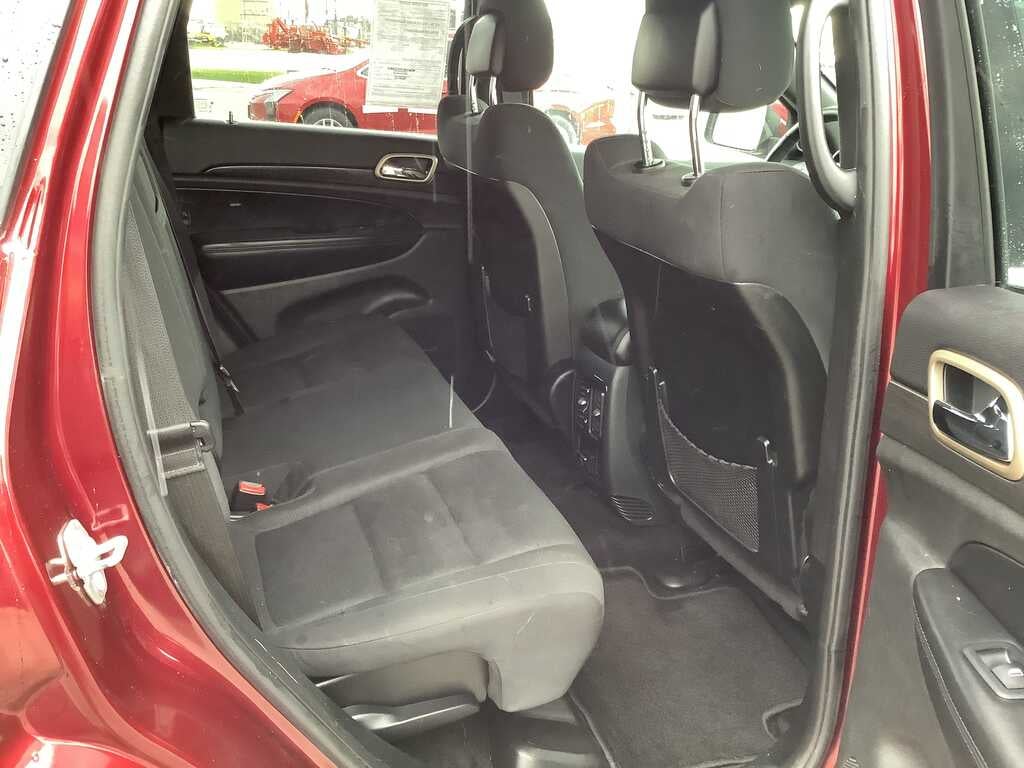 2017 Jeep Grand Cherokee Laredo 4x4