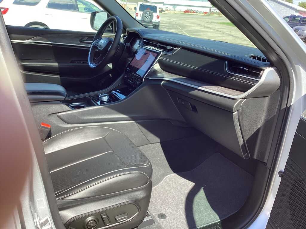 2025 Jeep Grand Cherokee Limited 4x4