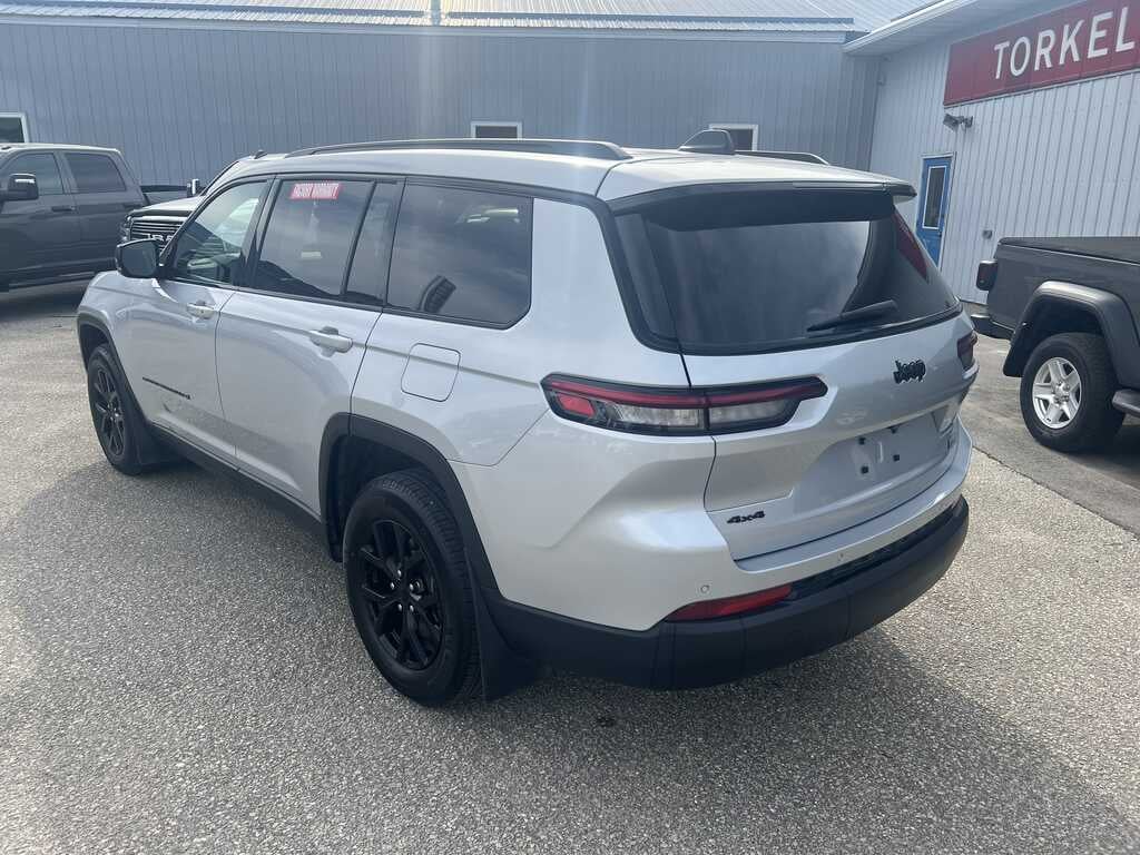 2024 Jeep Grand Cherokee L Altitude X 4x4
