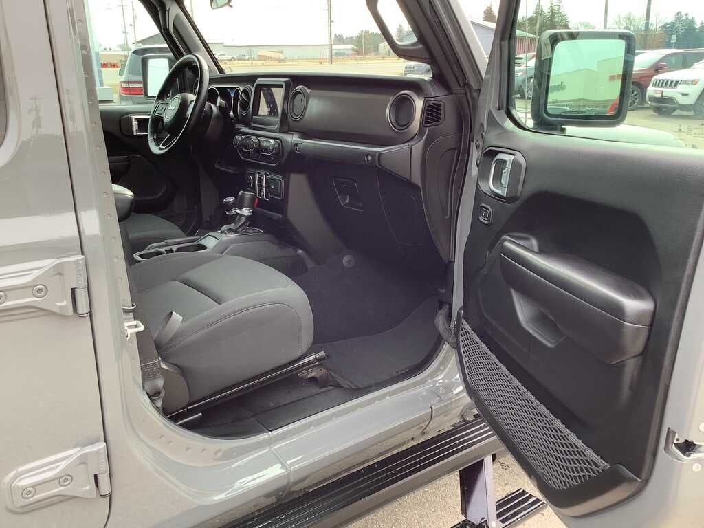 2021 Jeep Gladiator Sport S 4x4