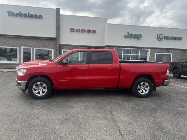 2021 RAM 1500 Big Horn Crew Cab 4x4 6'4' Box