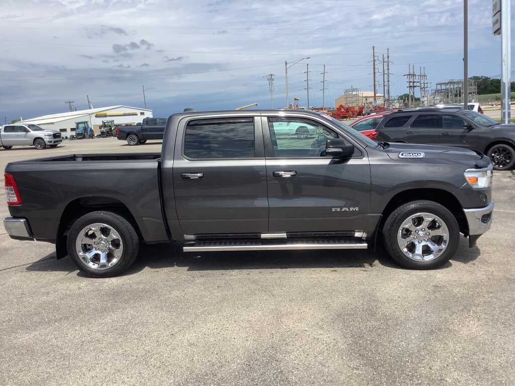 2019 RAM 1500 Big Horn/Lone Star Crew Cab 4x4 5'7' Box