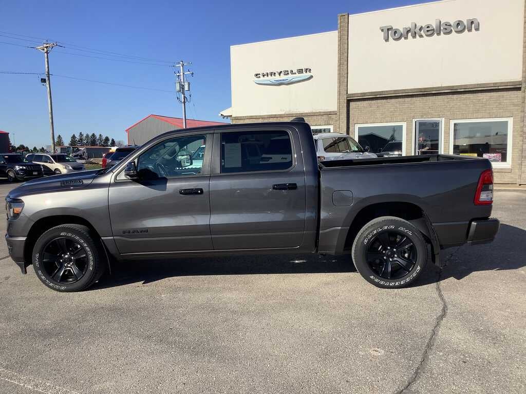 2023 RAM 1500 Crew Cab Big Horn 4x4 Night