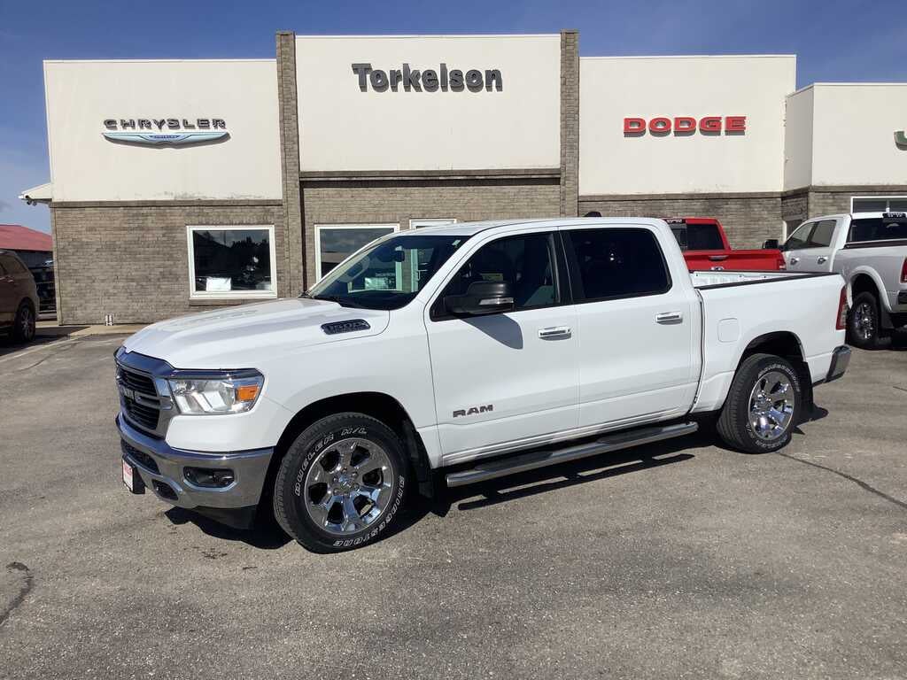 2019 RAM 1500 Big Horn/Lone Star Crew Cab 4x4 5'7' Box