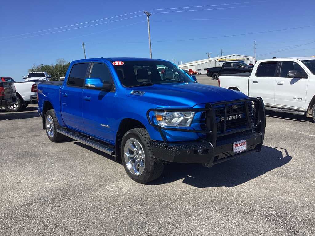 2021 RAM 1500 Big Horn Crew Cab 4x4 5'7' Box
