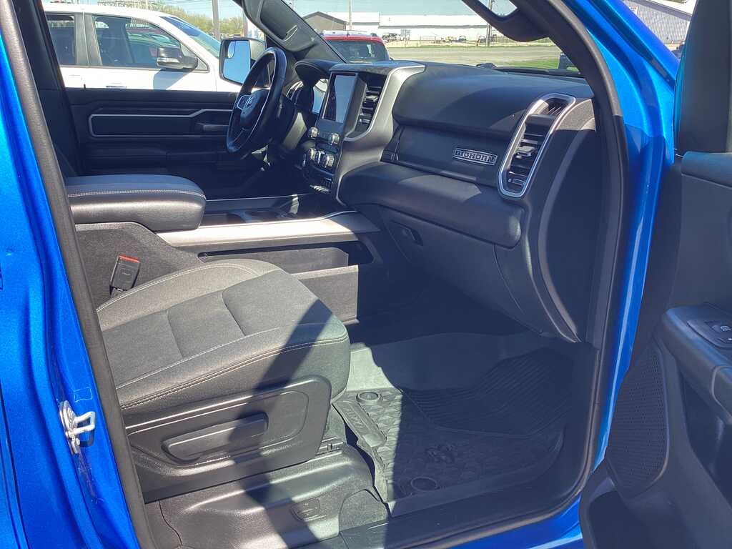 2021 RAM 1500 Big Horn Crew Cab 4x4 5'7' Box