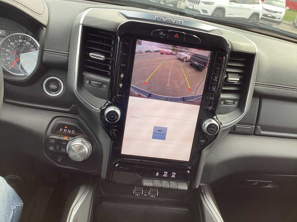 2025 RAM 1500 Laramie Crew Cab 4x4 5'7' Box