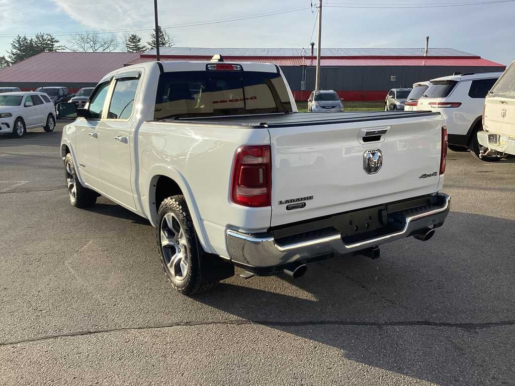 2021 RAM 1500 Laramie Crew Cab 4x4 5'7' Box