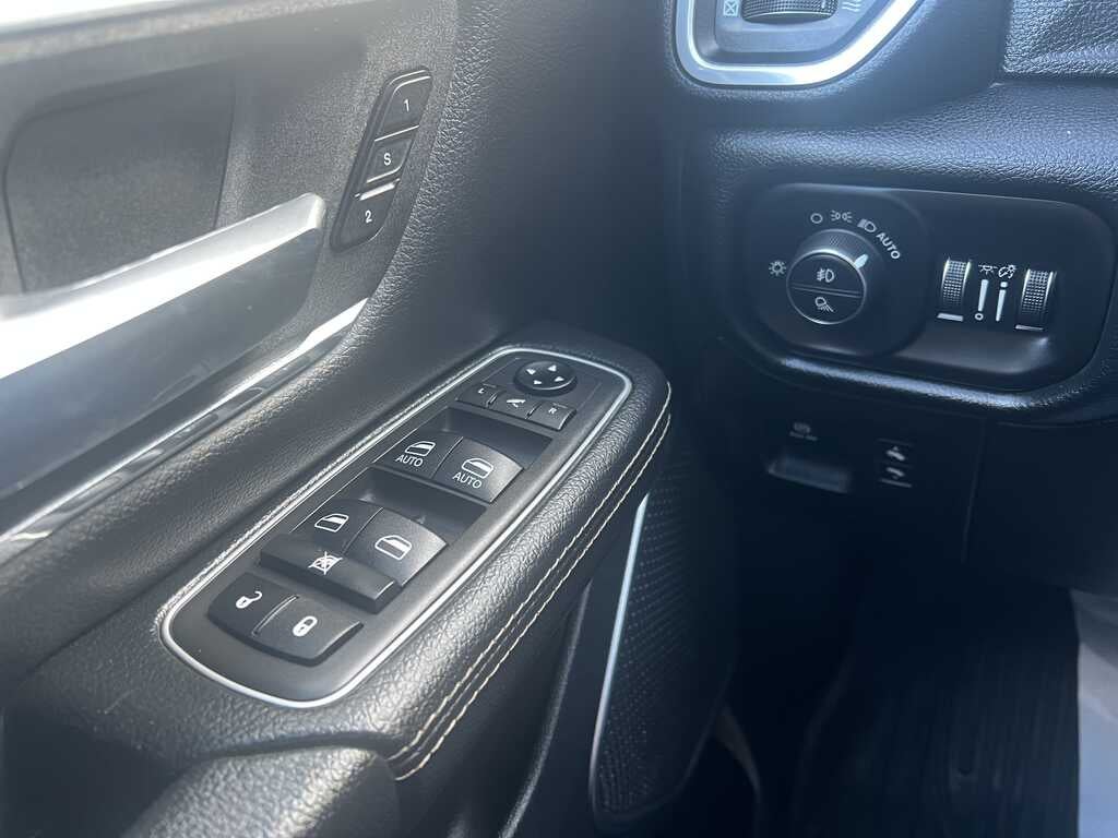 2021 RAM 1500 Crew Cab Laramie Sport 4x4