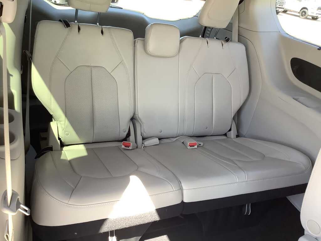 2020 Chrysler Pacifica Touring L Plus