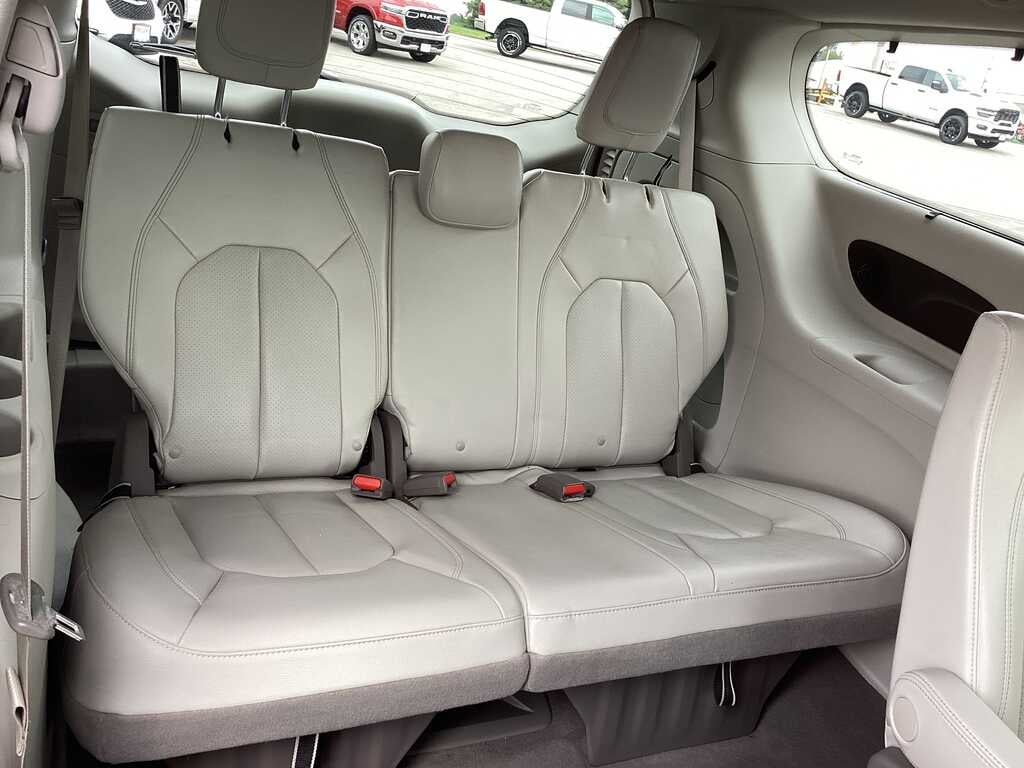 2020 Chrysler Pacifica Touring L Plus
