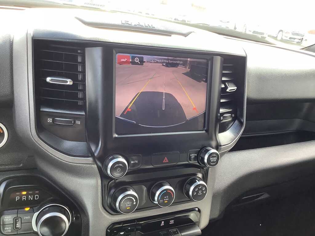 2022 RAM 2500 Crew Cab Tradesman 4x4 8' Box