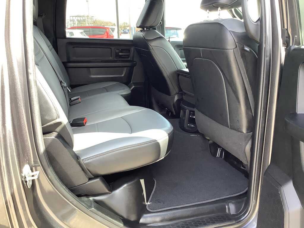 2022 RAM 2500 Crew Cab Tradesman 4x4 8' Box