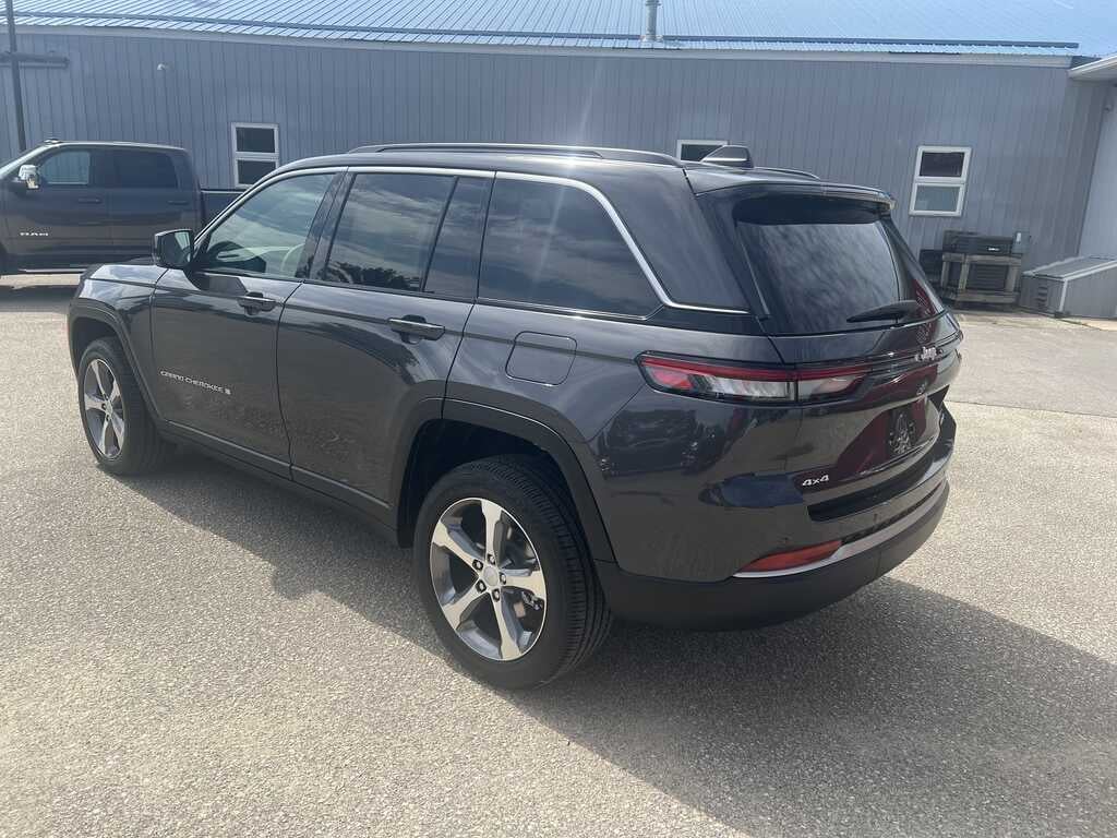 2026 Jeep Grand Cherokee GRAND CHEROKEE LIMITED 4X4