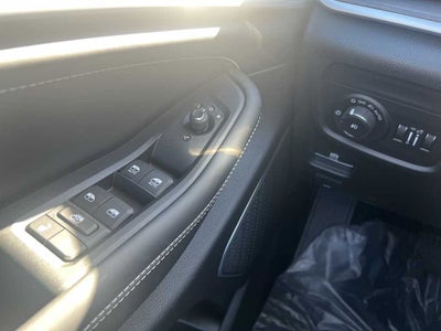 2027 Jeep Grand Cherokee GRAND CHEROKEE LIMITED RESERVE 4X4