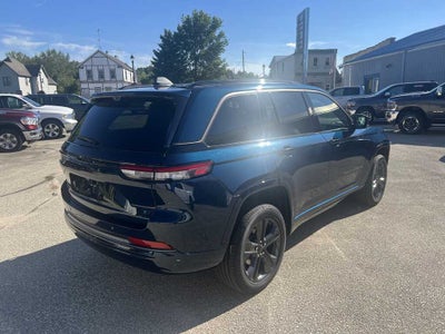 2027 Jeep Grand Cherokee GRAND CHEROKEE LIMITED RESERVE 4X4