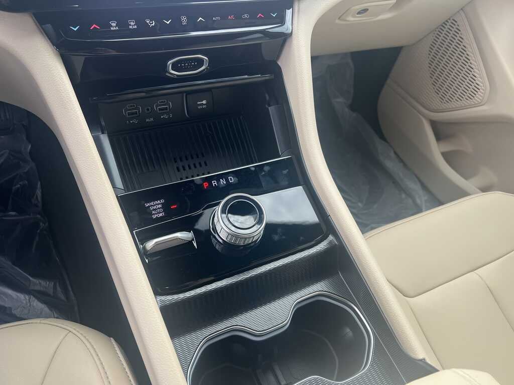 2027 Jeep Grand Cherokee GRAND CHEROKEE LIMITED 4X4