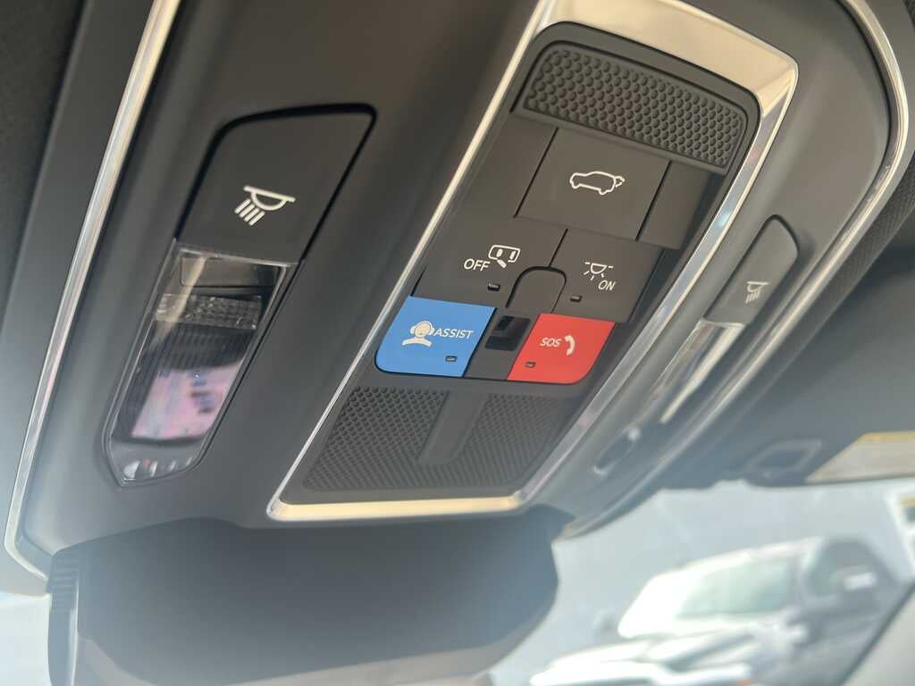 2027 Jeep Grand Cherokee GRAND CHEROKEE LIMITED 4X4