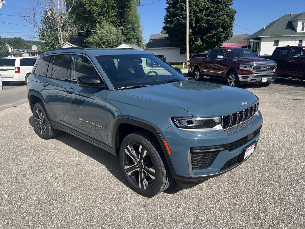 2027 Jeep Grand Cherokee Limited