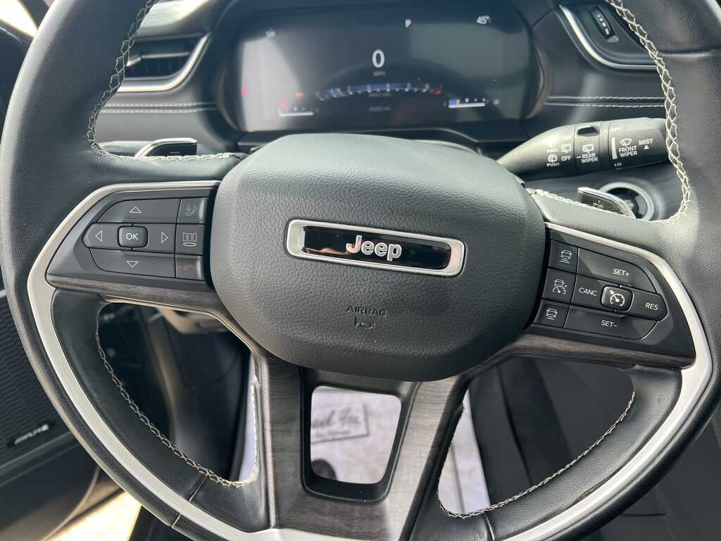 2022 Jeep Grand Cherokee L Limited 4x4 Luxury