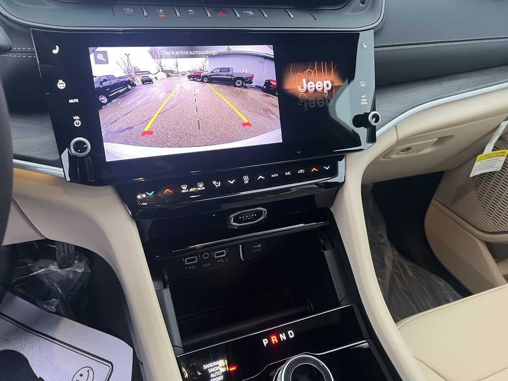 2026 Jeep Grand Cherokee GRAND CHEROKEE L LIMITED 4X4