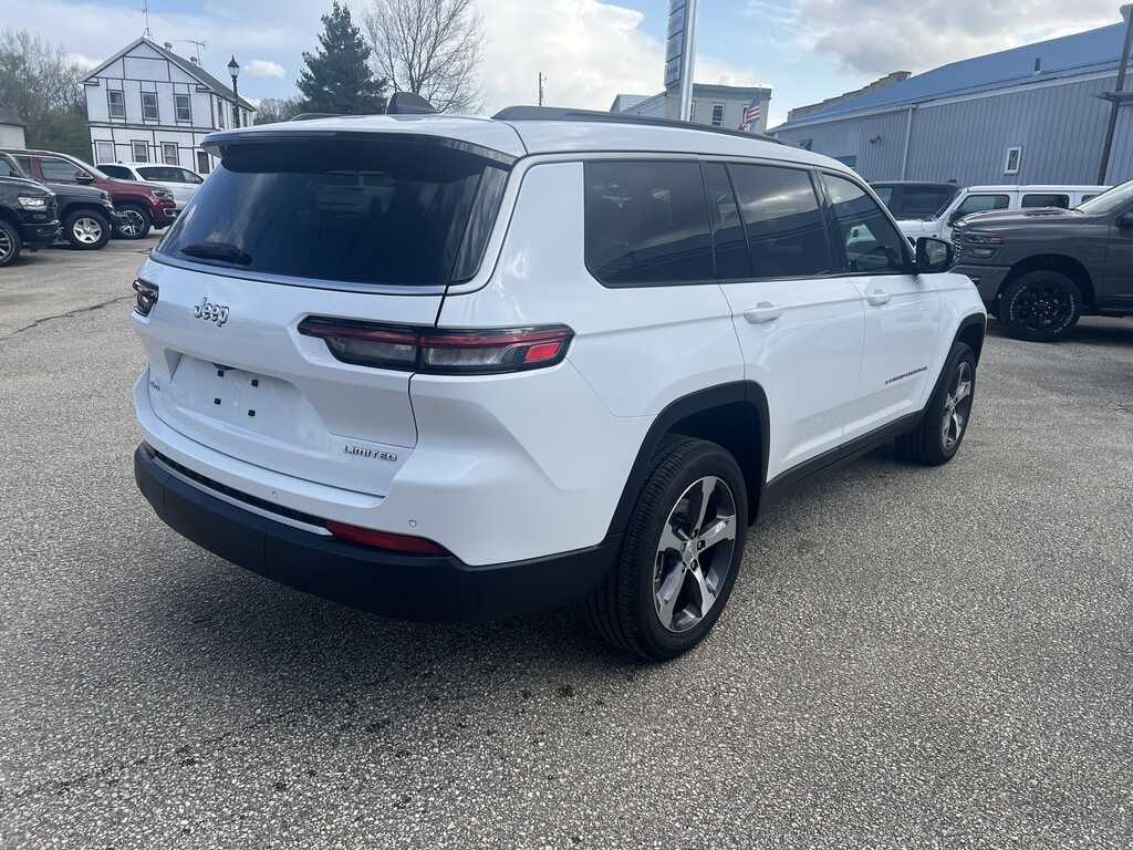 2026 Jeep Grand Cherokee GRAND CHEROKEE L LIMITED 4X4