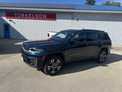 2027 Jeep Grand Cherokee GRAND CHEROKEE L LIMITED 4X4