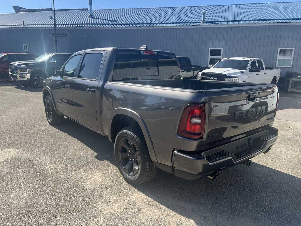 2027 RAM Ram 1500 RAM 1500 BIG HORN CREW CAB 4X4 5'7' BOX