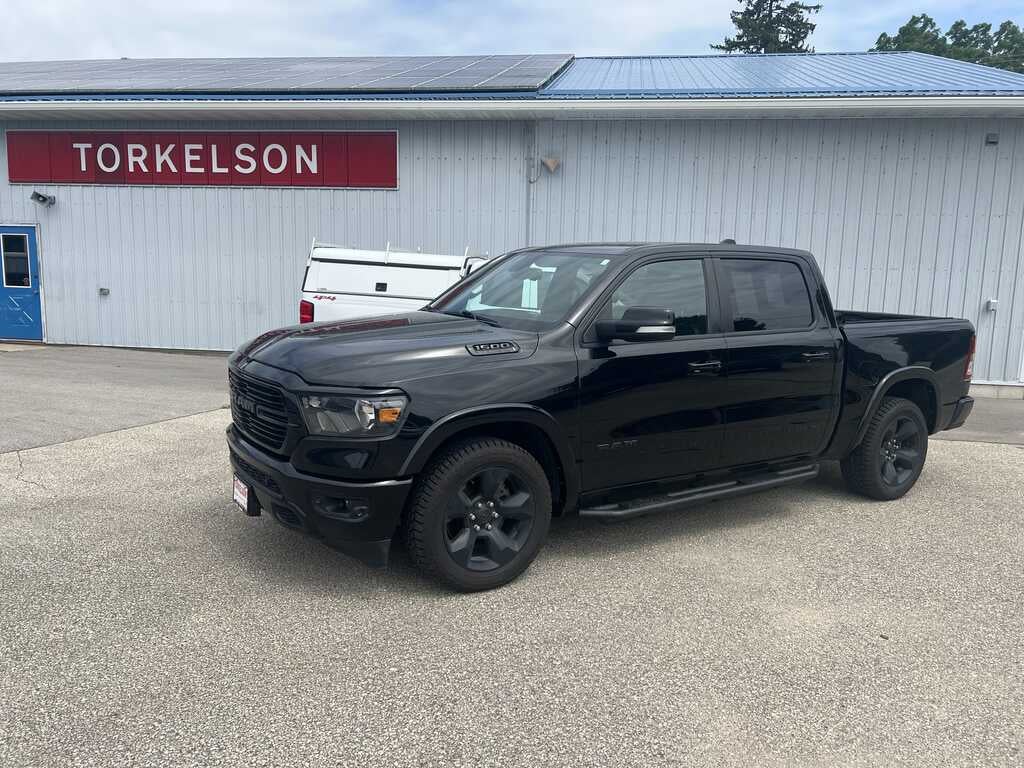 2019 RAM 1500 Big Horn/Lone Star 4x4 Crew Cab 5'7's photo