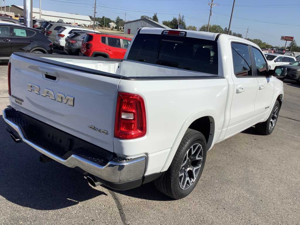 2025 RAM 1500 Laramie Crew Cab 4x4 5'7' Box