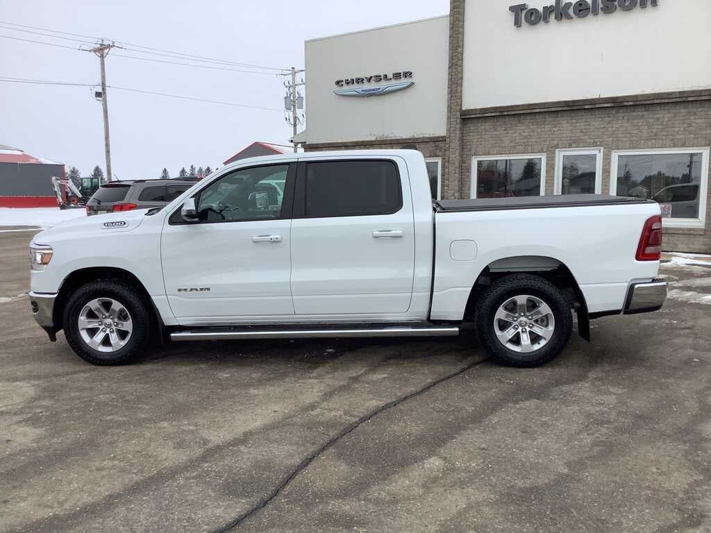 2023 RAM 1500 Laramie Crew Cab 4x4 5'7' Box