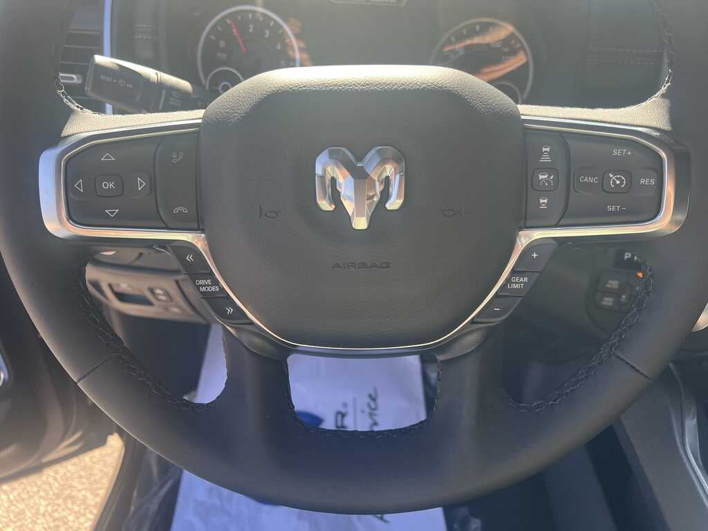2027 RAM Ram 1500 RAM 1500 LARAMIE CREW CAB 4X4 5'7' BOX