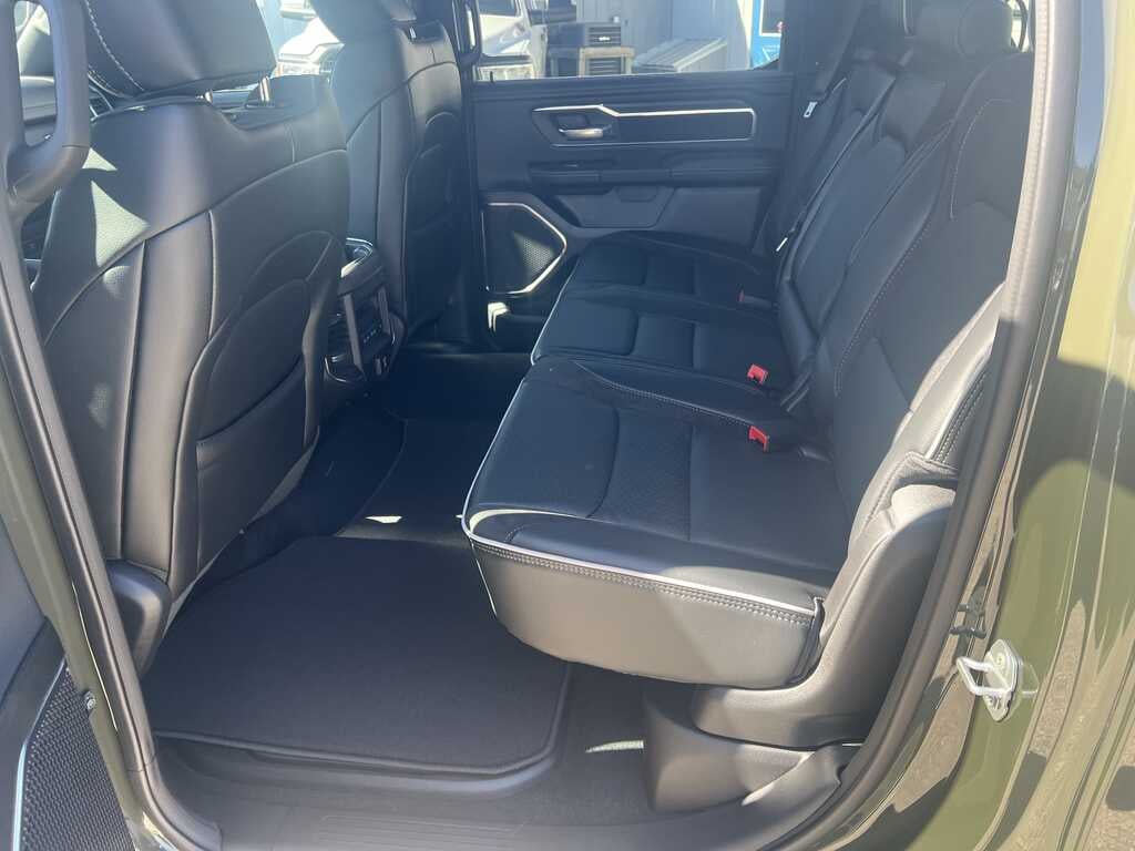 2027 RAM Ram 1500 RAM 1500 LARAMIE CREW CAB 4X4 5'7' BOX