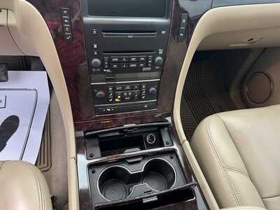 2009 Cadillac Escalade Standard