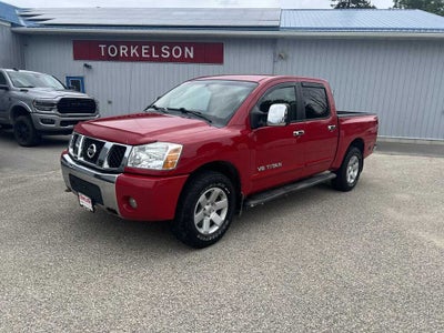 2005 Nissan Titan LE