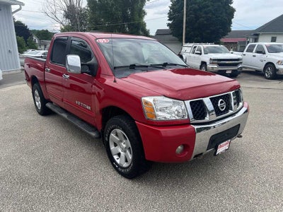 2005 Nissan Titan LE