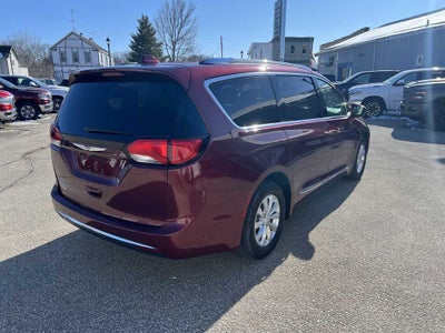 2019 Chrysler Pacifica Touring-L