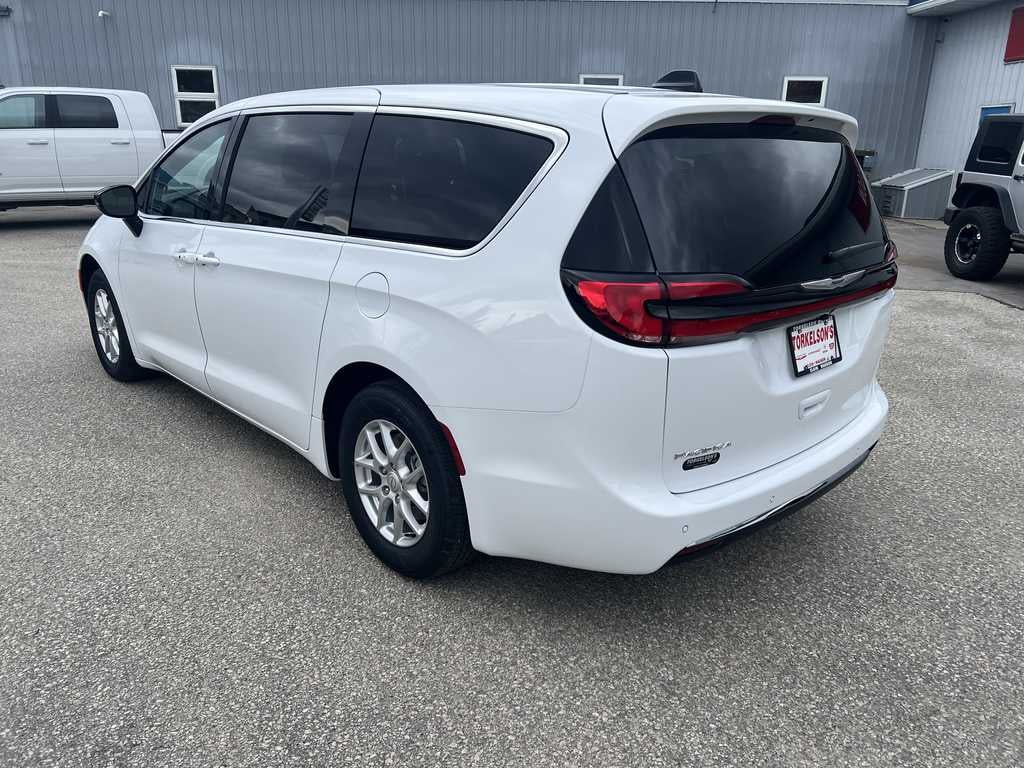 2026 Chrysler Pacifica PACIFICA SELECT