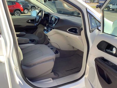 2021 Chrysler Pacifica Touring