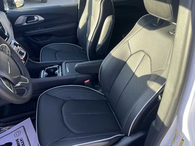 2026 Chrysler Pacifica PACIFICA LIMITED AWD