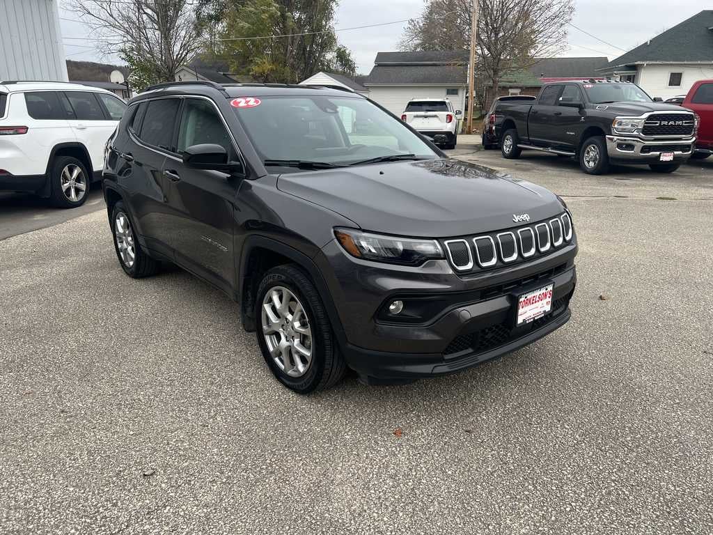 2022 Jeep Compass Latitude Lux 4x4