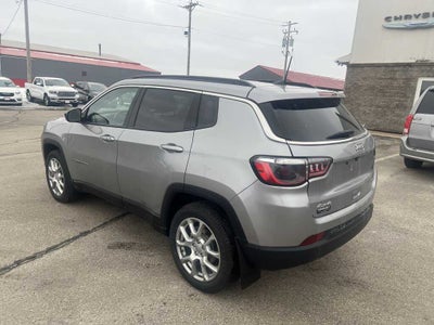 2022 Jeep Compass Latitude Lux 4x4