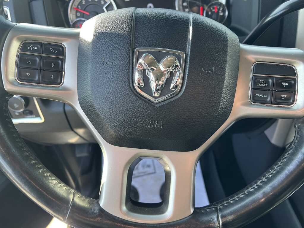 2018 RAM 2500 Laramie Crew Cab 4x4 6'4' Box