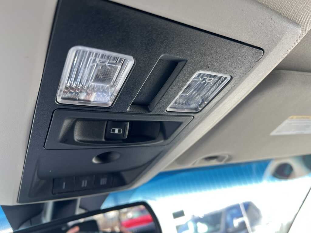 2018 RAM 2500 Laramie Crew Cab 4x4 6'4' Box