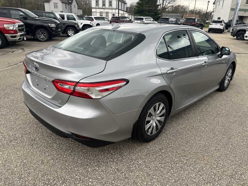 2020 Toyota Camry LE Hybrid